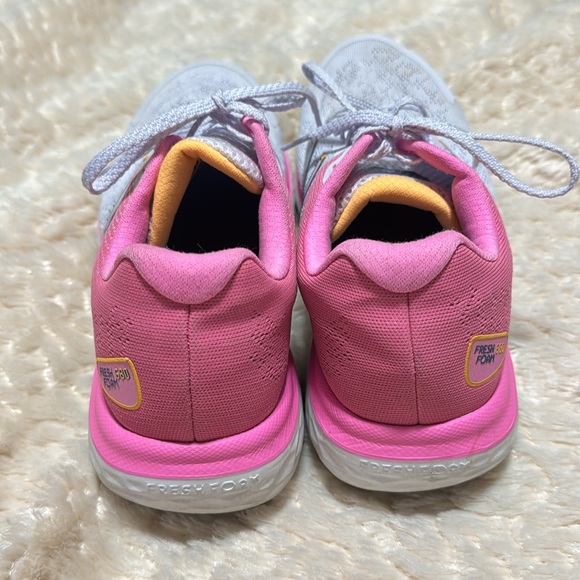 New Balance 680 - Fresh Foam - Pink and White Ladies - Picture 2 of 8